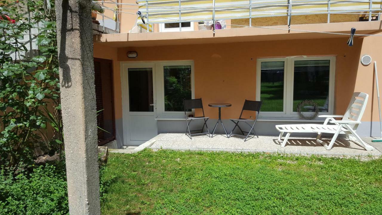 Big yard Apartment Ljubljana Bagian luar foto